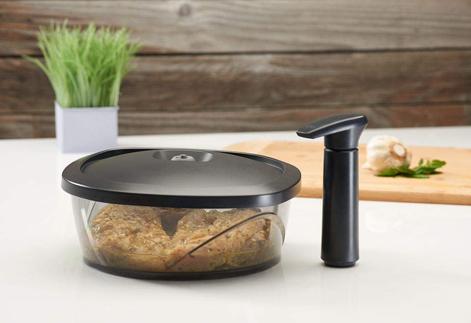 Instant Vacuum Meat Marinator Sharper Image