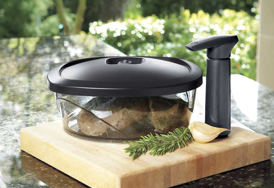 Instant Vacuum Meat Marinator Sharper Image