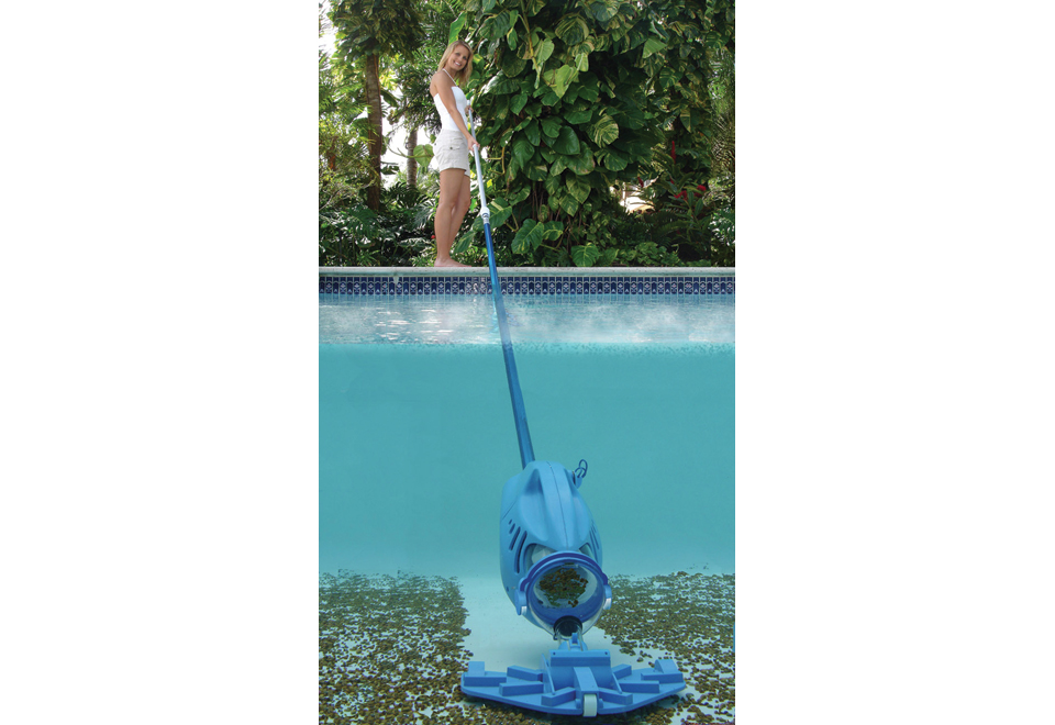Rechargeable Pool Vacuum Sharper Image