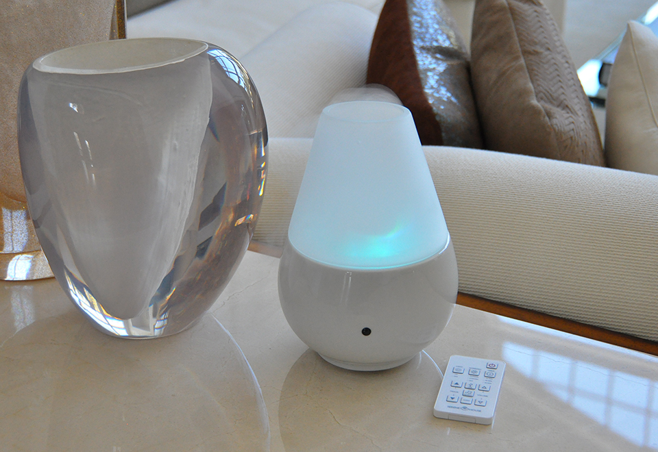 Volcano Aromatherapy Diffuser Scentilizer With Remote Sharper Image