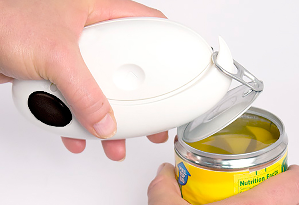 One Touch Can Opener Sharper Image 203025 Z6