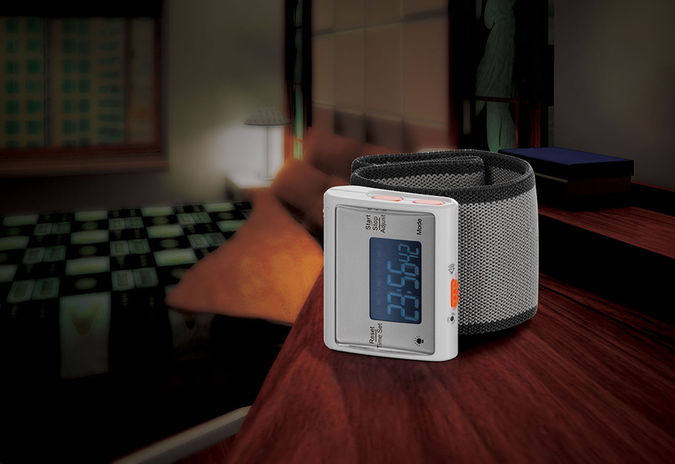 Silent Vibrating Alarm Watch Sharper Image