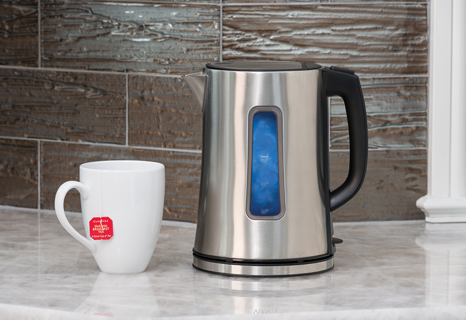 The Only Hot Water Kettle With BuiltIn Filtration Sharper Image