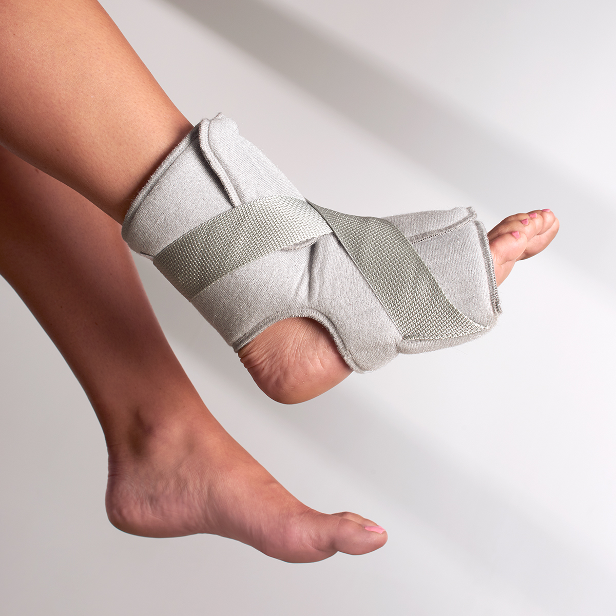 Plantar Fasciitis Day and Night Relief Kit Sharper Image