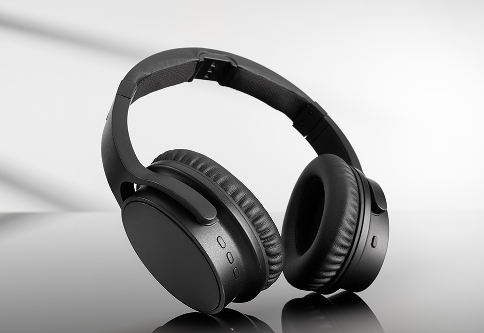 TV Wireless Headphones Sharper Image