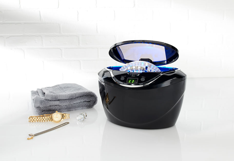 Ultrasonic Jewelry Cleaner Sharper Image