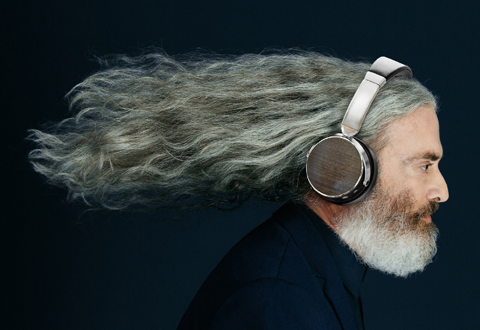 Ear Equalizing Bluetooth Headphones Sharper Image