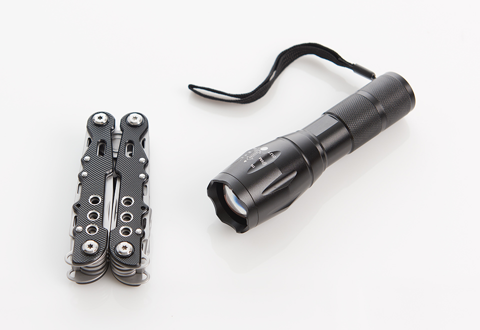 MultiTool and Flashlight Set Sharper Image