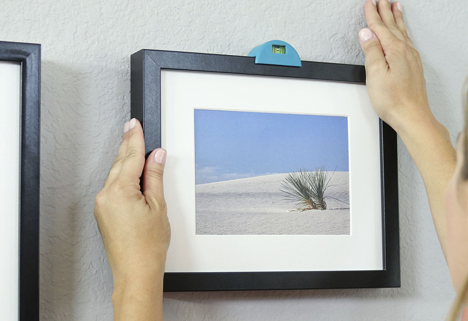 Easiest Picture Hanging and Leveling Tool Sharper Image