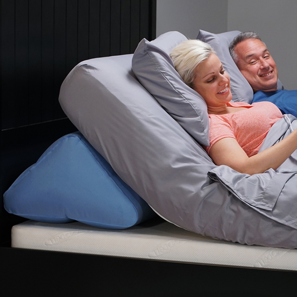 Adjustable Bed Wedge Sharper Image